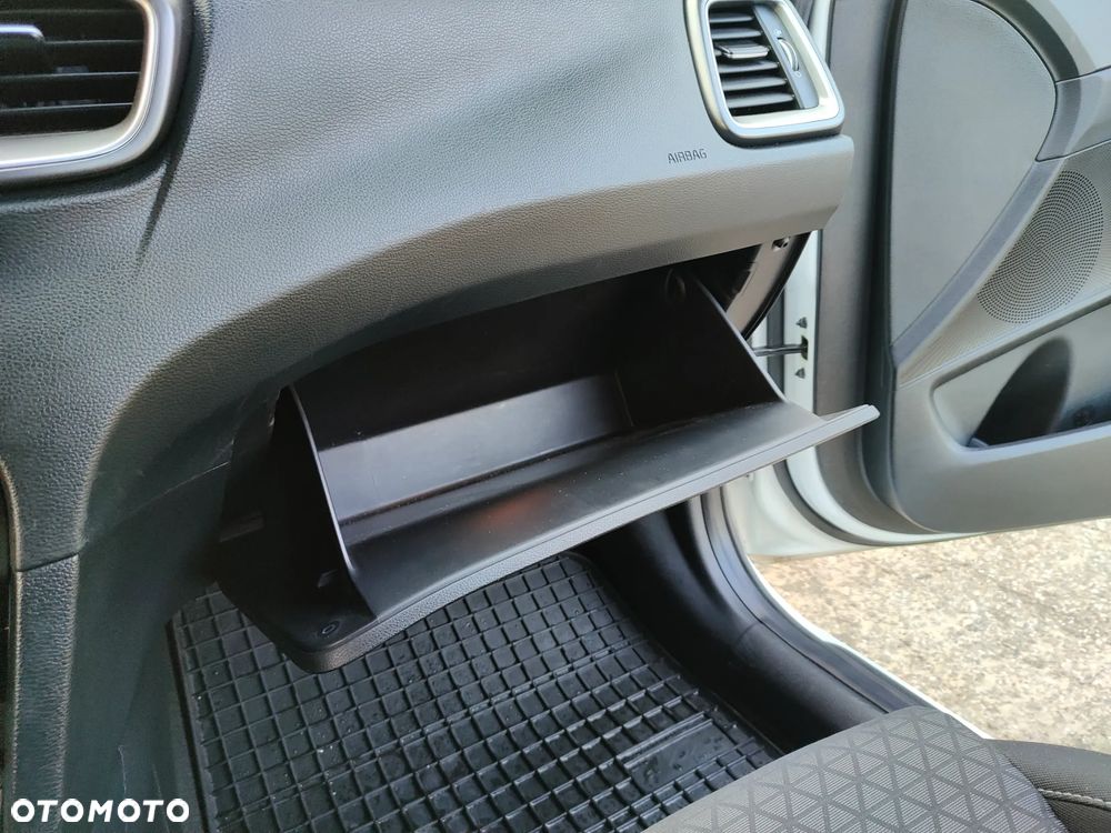 Kia Ceed 1.4 T-GDI M DCT - 21