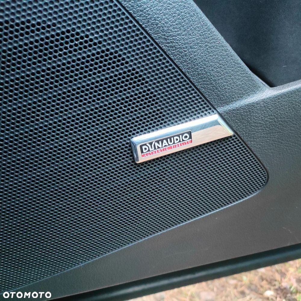 Volkswagen Tiguan - 23