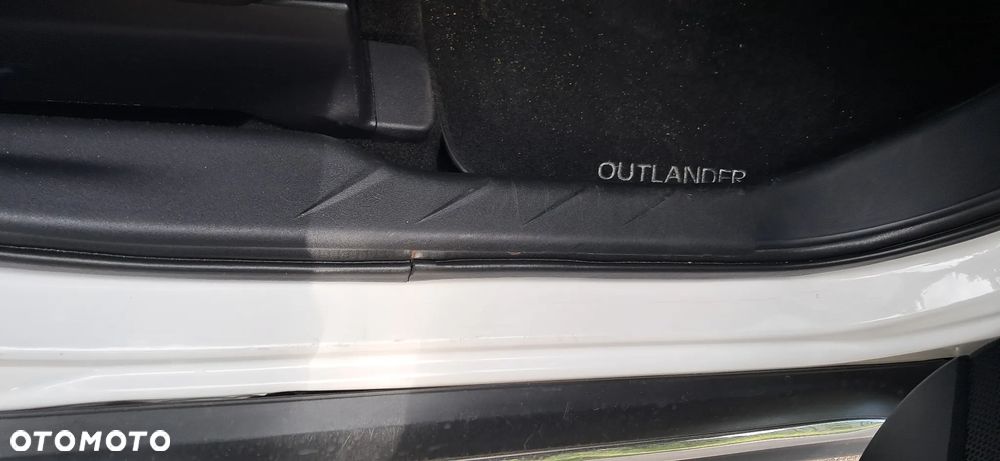 Mitsubishi Outlander 2.2 DI-D 4WD Invite - 8
