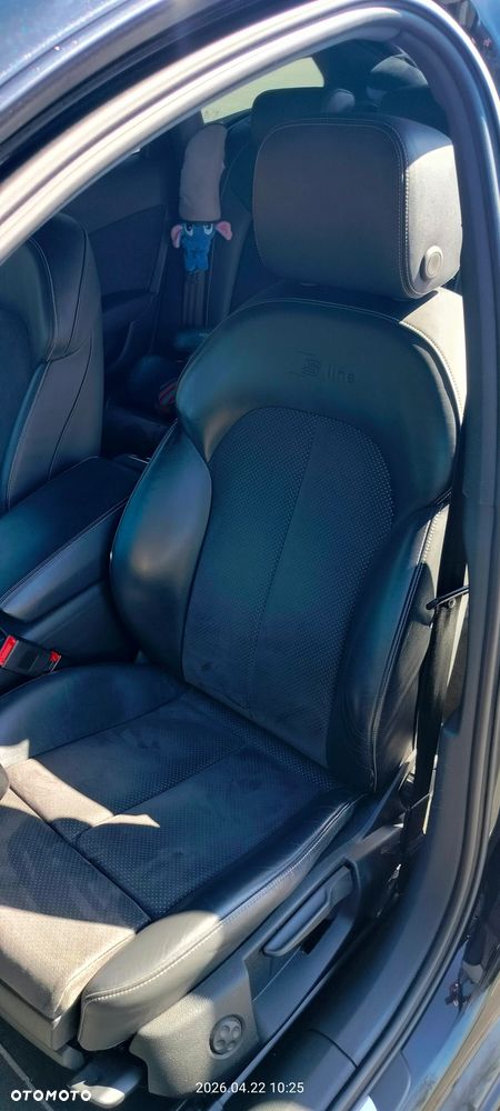 Audi A6 Avant 2.0 TDI Ultra S tronic - 13