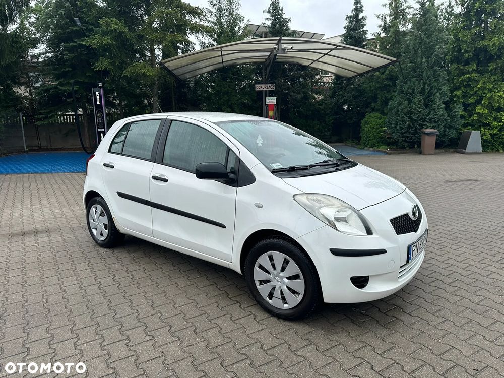 Toyota Yaris 1.0 Terra - 3
