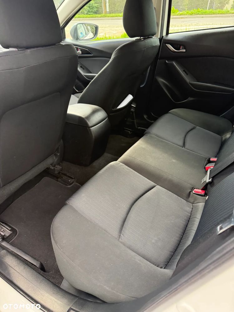 Mazda 3 - 9