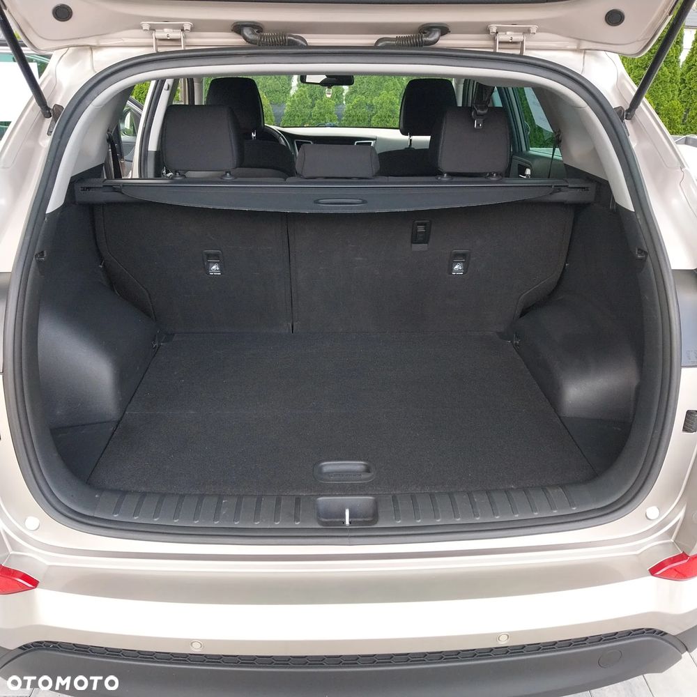 Hyundai Tucson 1.7 CRDI BlueDrive Style 2WD DCT - 27