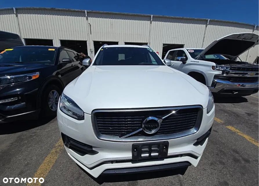 Volvo XC 90 T6 AWD R-Design - 2