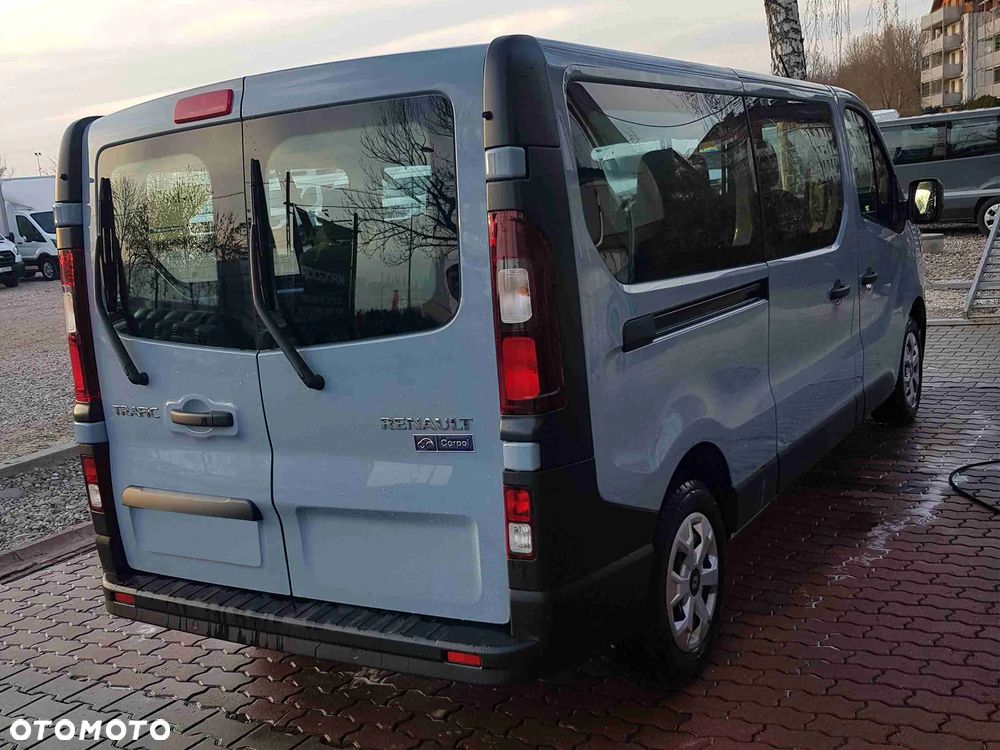Renault Trafic 9-osobowy Grand EQUILIBRE - 4