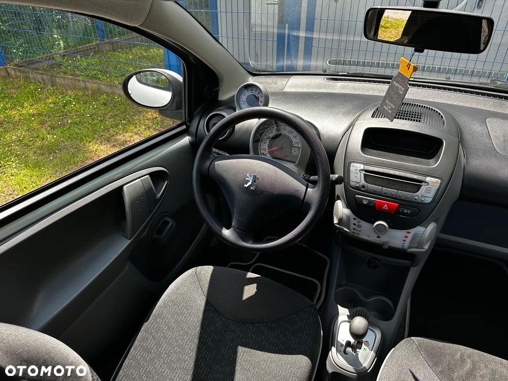Peugeot 107 70 2-Tronic Filou - 22