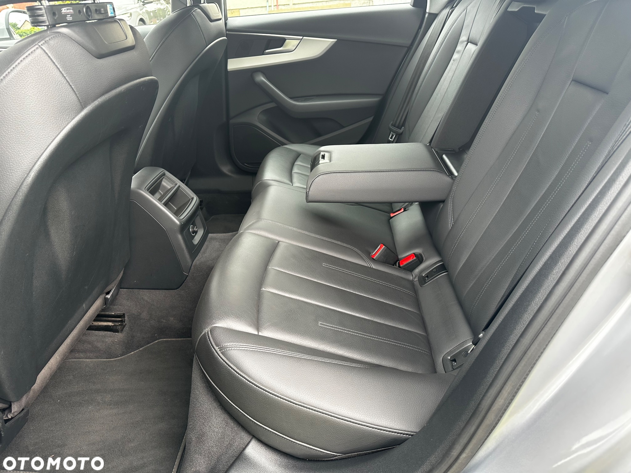 Audi A4 2.0 TDI Design S tronic - 8