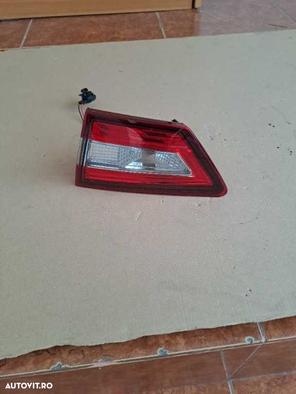 Stop dreapta Renault Clio 4 pe haion cod 265505796R - 3