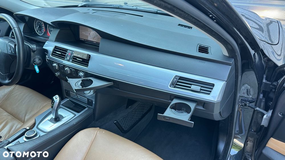 BMW Seria 5 - 17