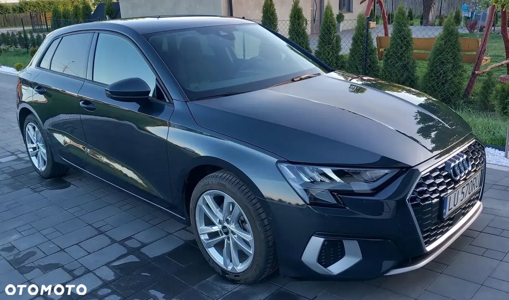 Audi A3 Sportback - 1