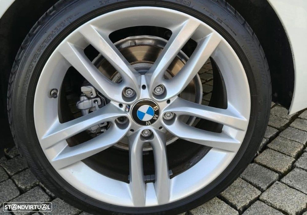 BMW 118 d Pack M Auto - 13