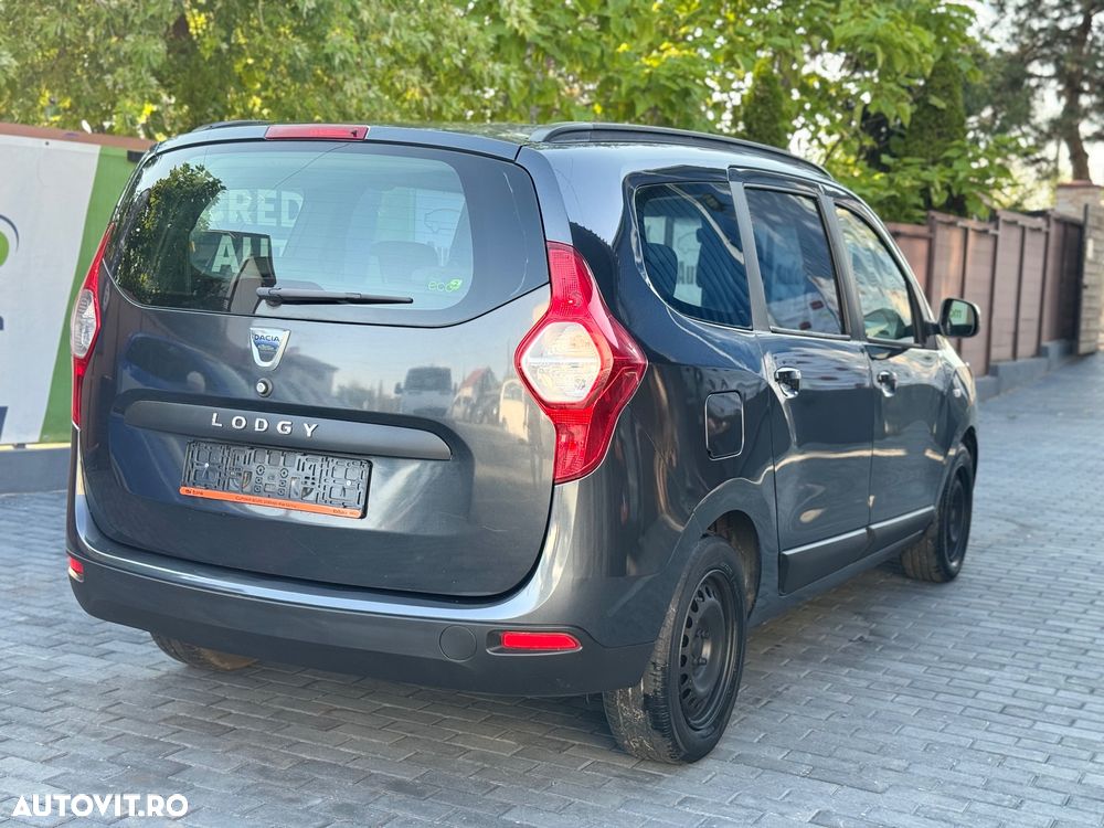 Dacia Lodgy dCi 110 Celebration - 30
