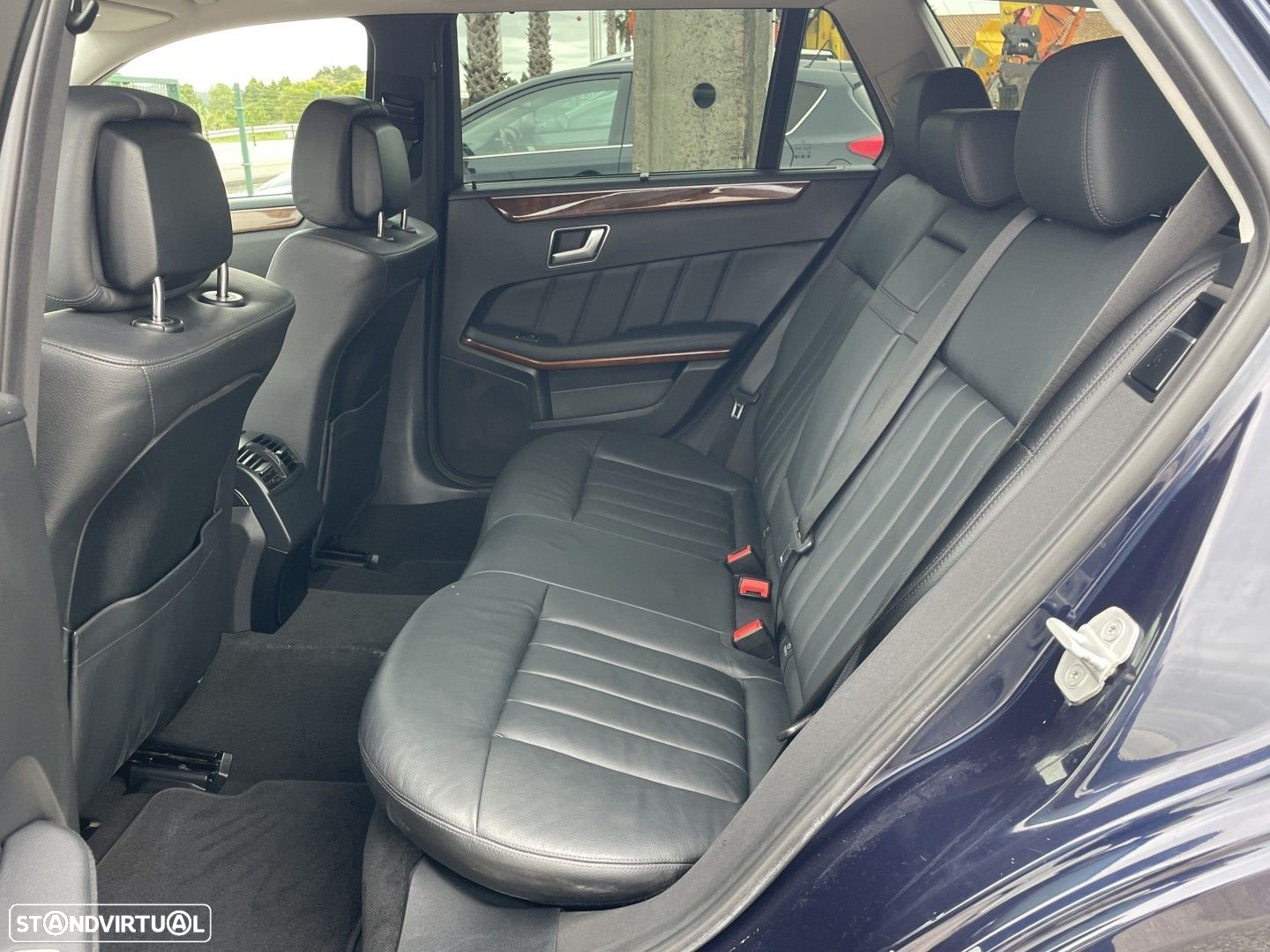 Mercedes-Benz E 220 T CDI Elegance - 13