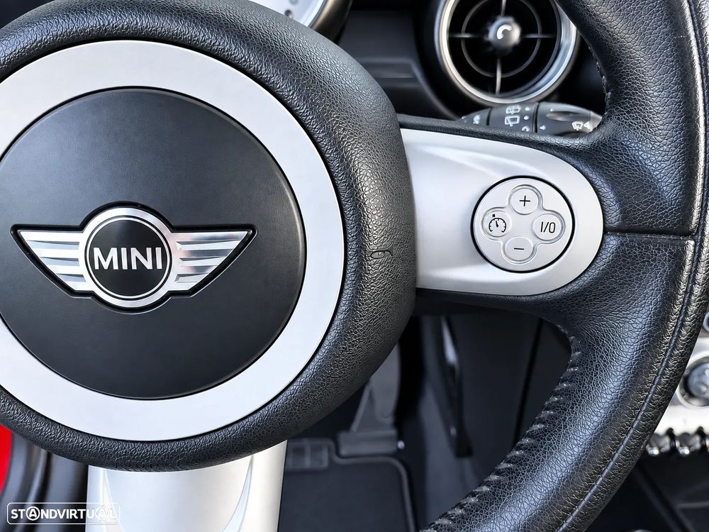 MINI 3 Portas Cooper D - 23