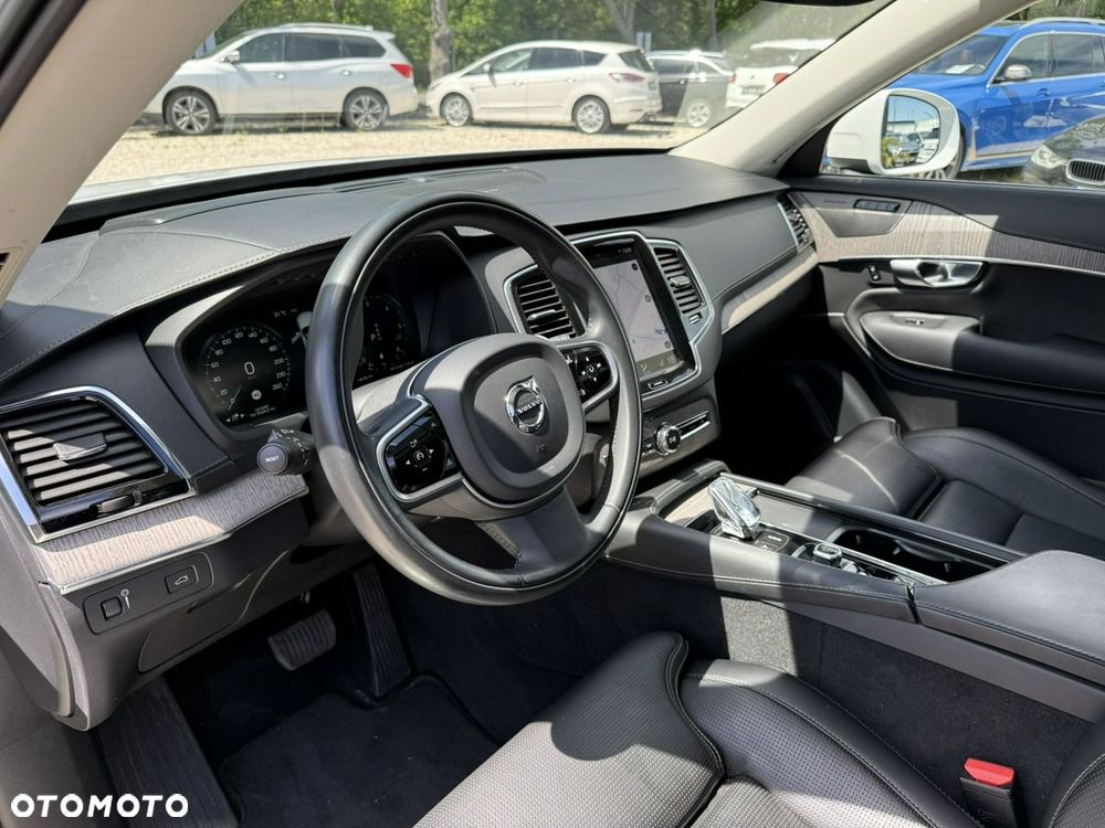 Volvo XC 90 - 28