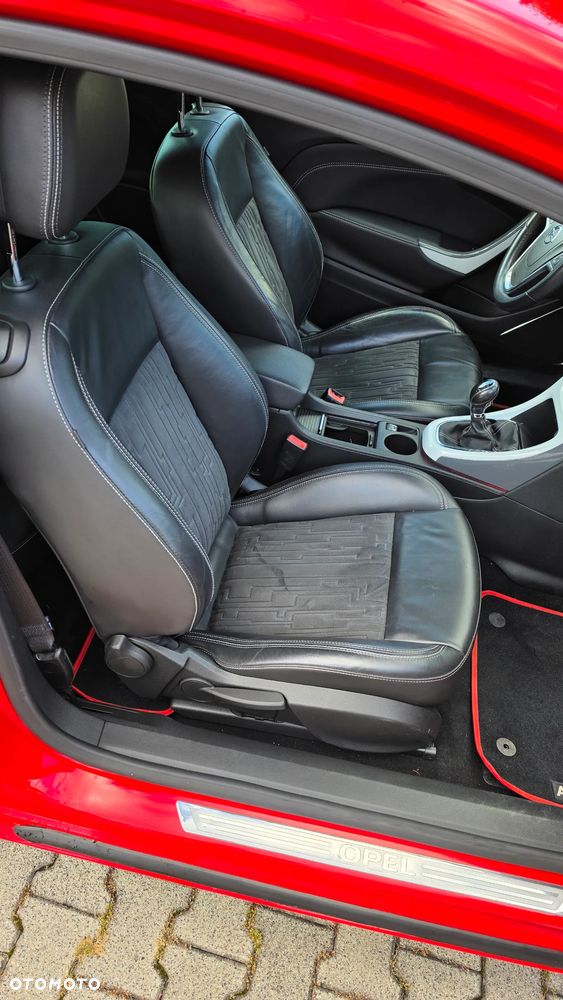 Opel Astra 1.6 T Sport - 14