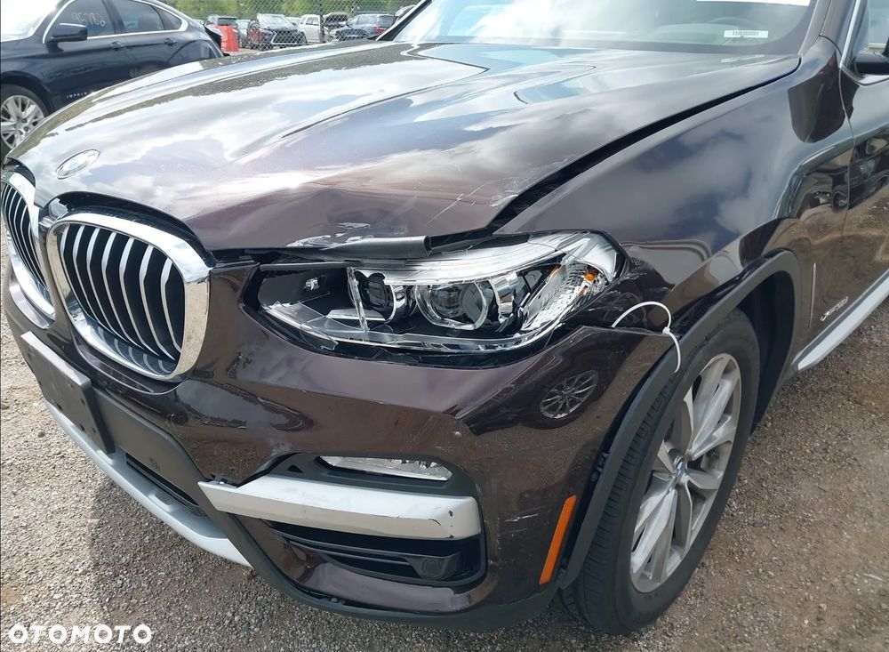 BMW X3 - 8