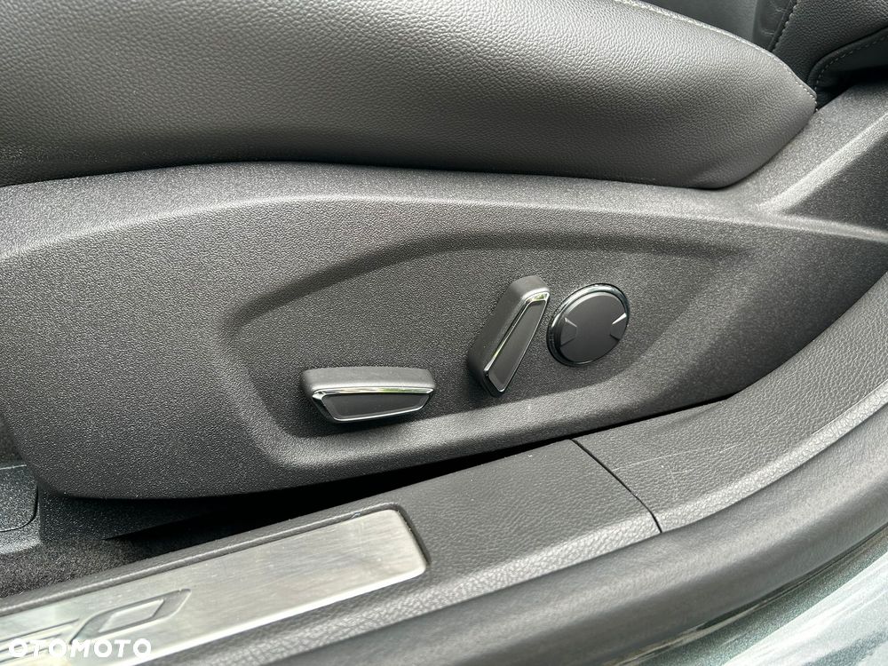 Ford Mondeo 2.0 TDCi Titanium PowerShift - 14