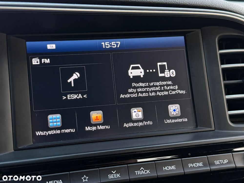 Hyundai Elantra 1.6 Comfort - 19