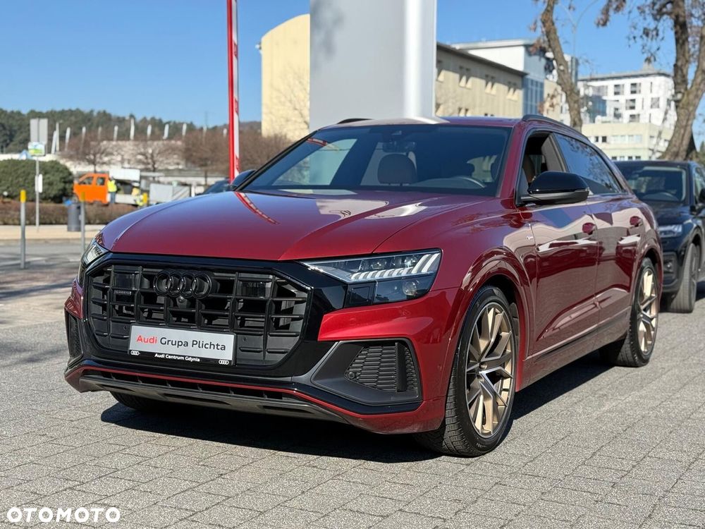 Audi Q8 - 9