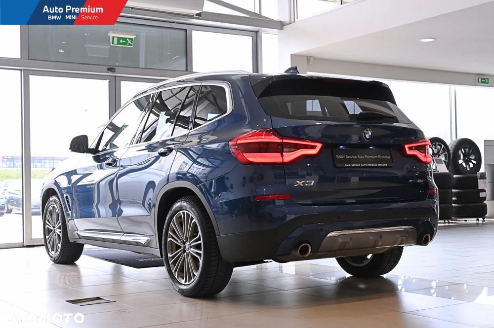 BMW X3 xDrive20i - 22
