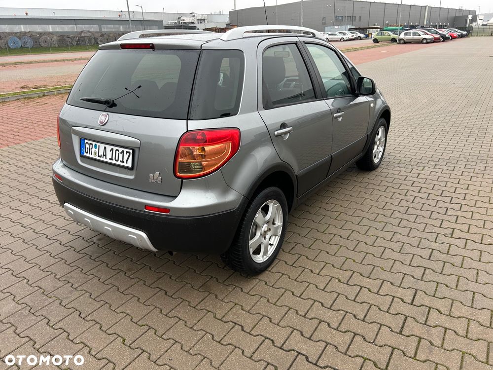 Fiat Sedici 1.6 16V 4x4 Emotion - 3