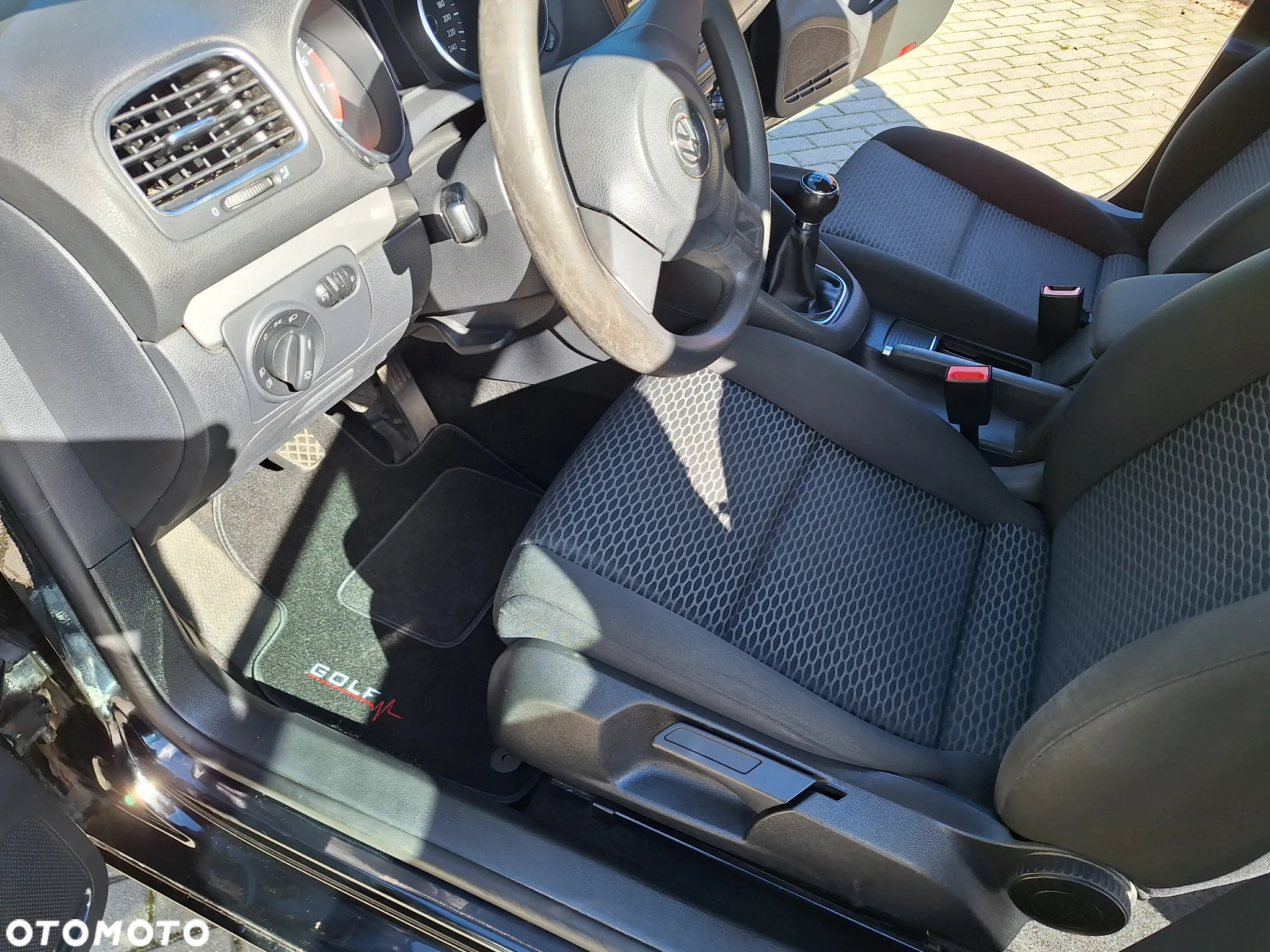 Volkswagen Golf 1.4 Comfortline - 15