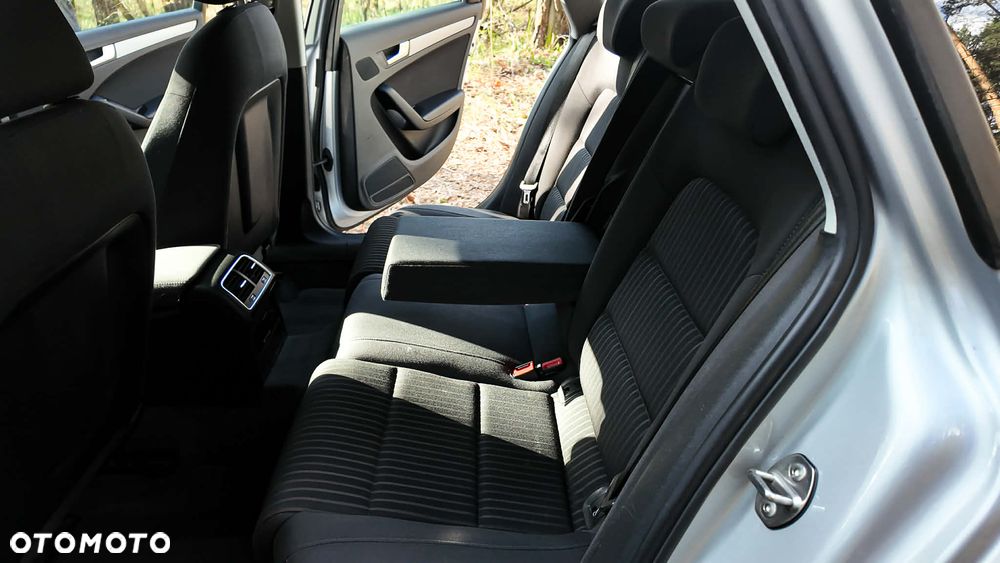 Audi A4 Avant 2.0 TDI DPF Ambition - 16
