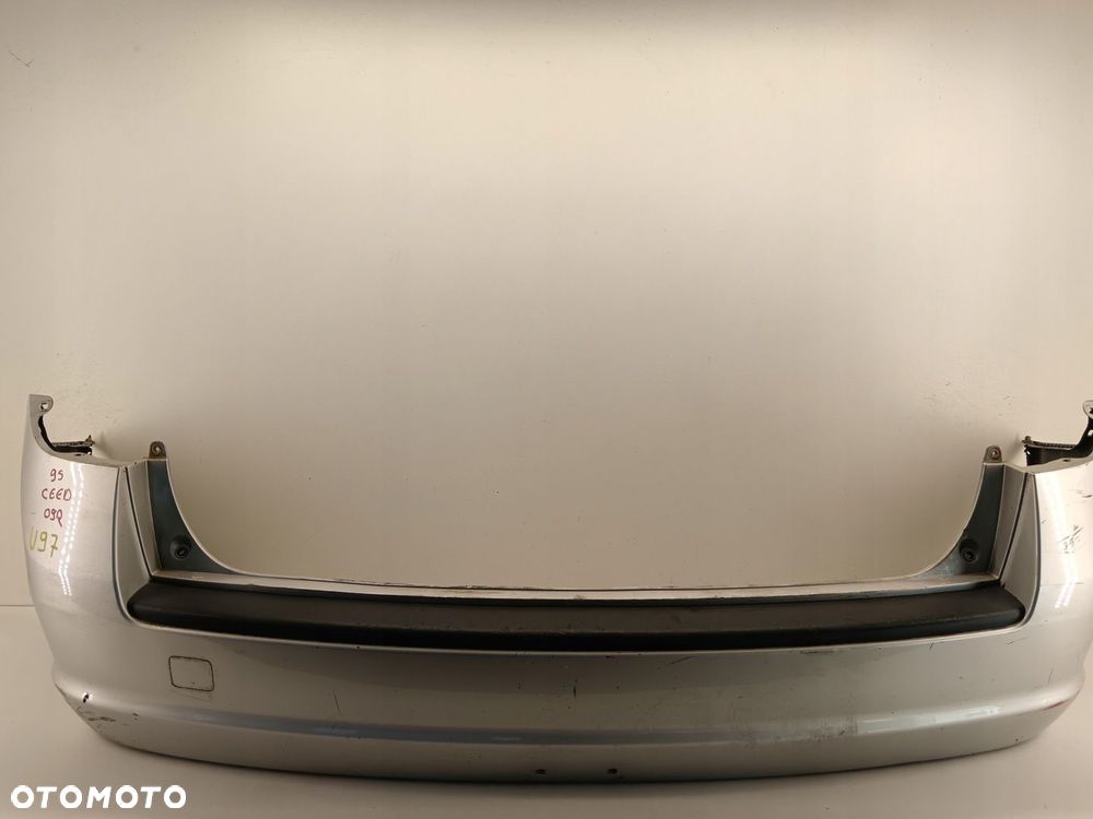 ZDERZAK TYLN Y TYŁ KIA CEED I 06-09 9S - 1