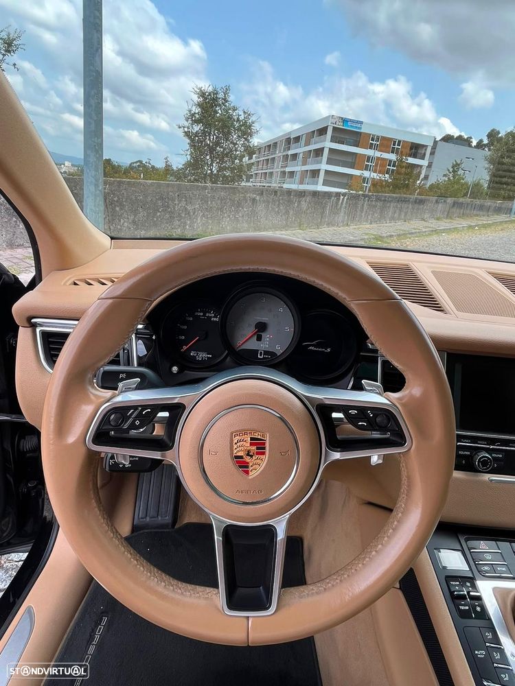 Porsche Macan S - 5