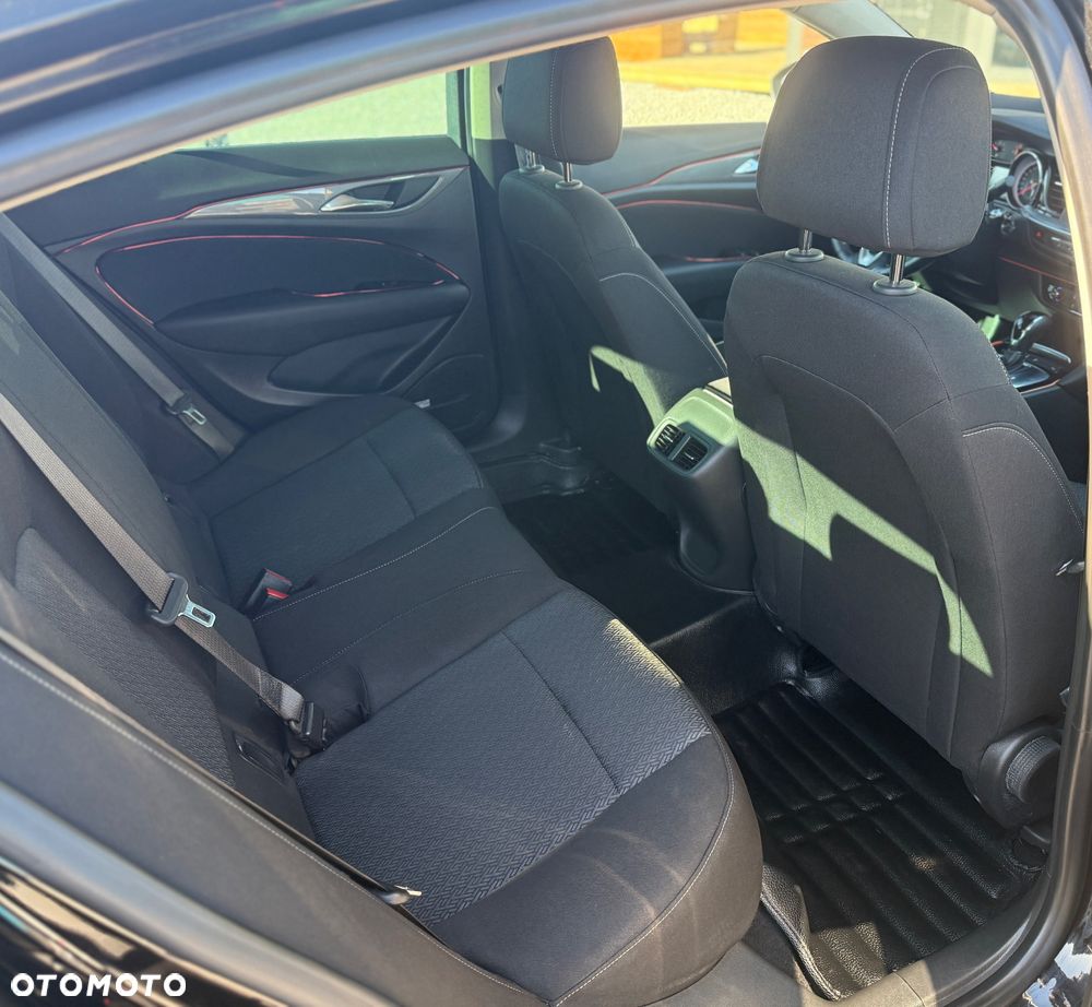 Opel Insignia 1.6 Automatik Innovation - 11