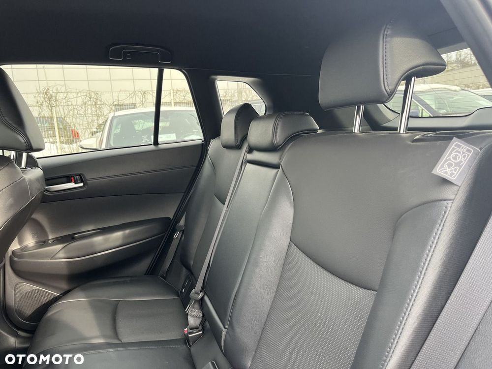 Toyota Corolla Cross 2.0 Hybrid Executive - 29