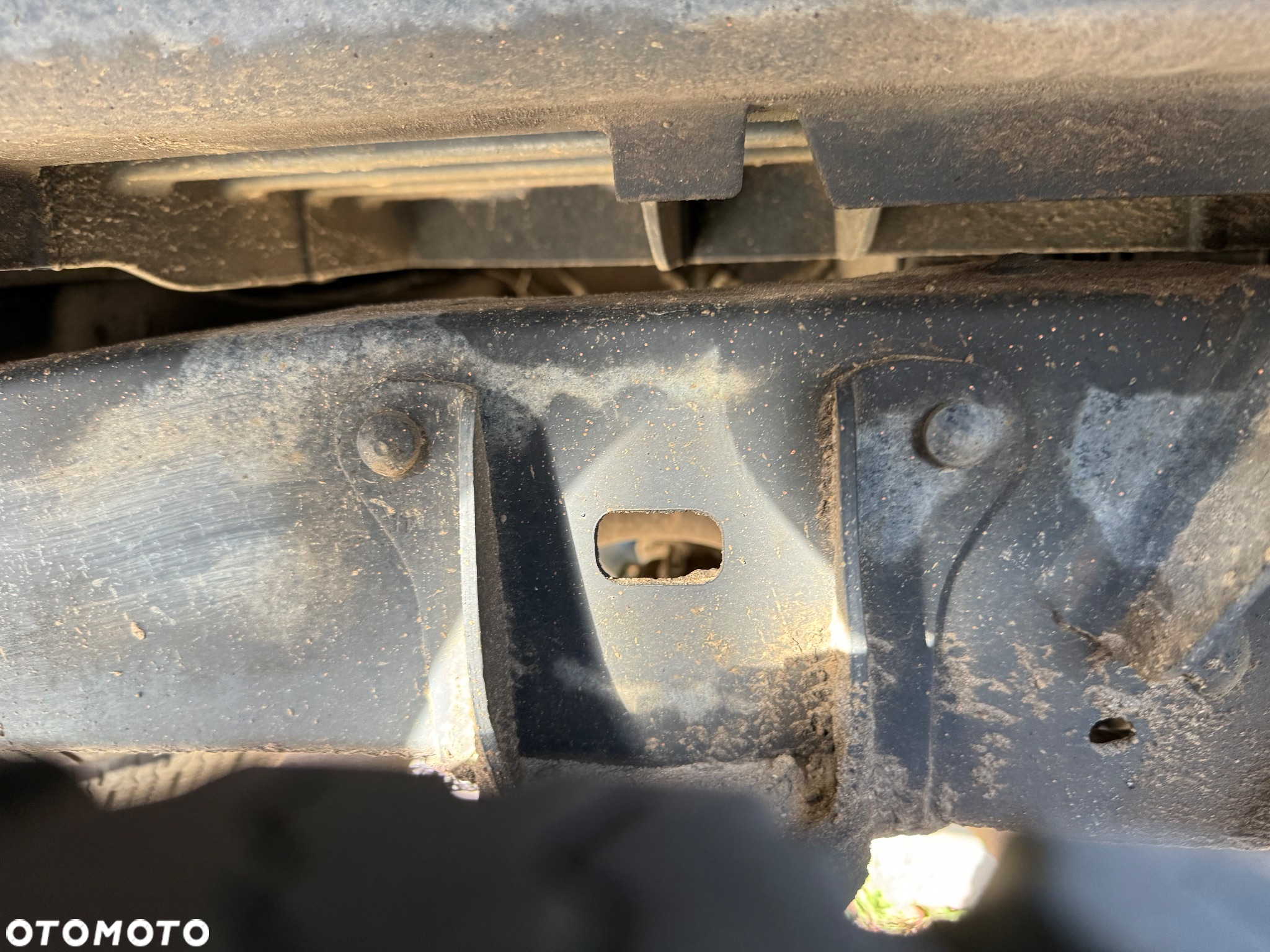 Toyota Tacoma - 16