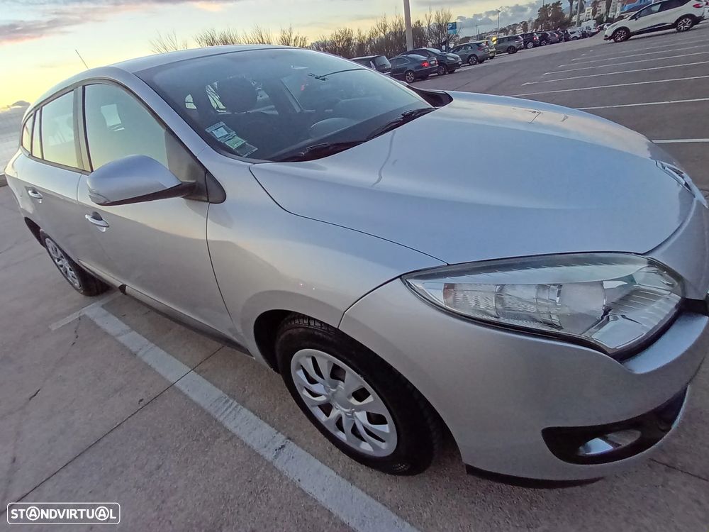 Renault Mégane 1.5 dCi Dynamique - 11