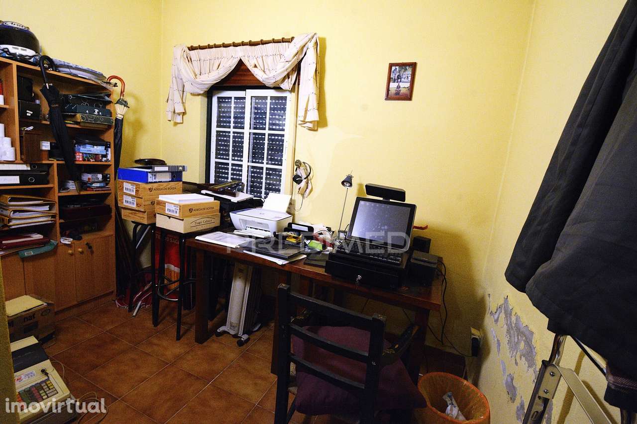 Moradia/Restaurante - Grande imagem: 5/35