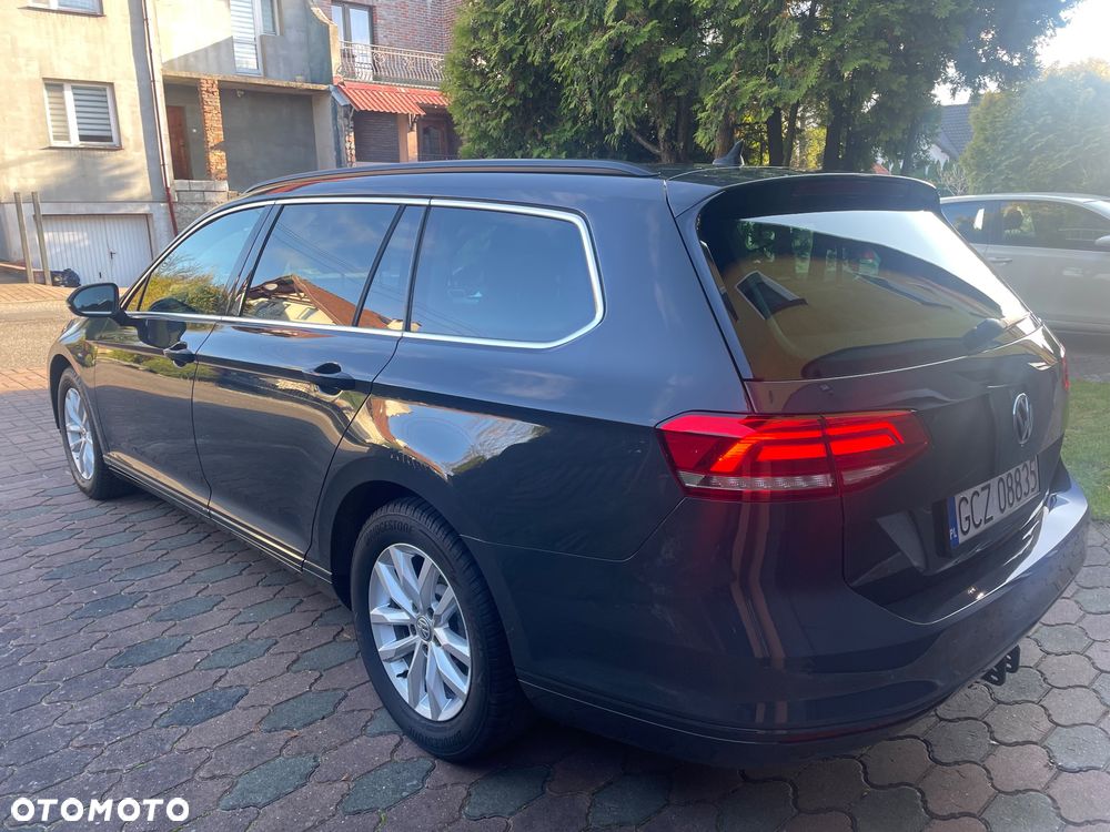 Volkswagen Passat 2.0 TDI (BlueMotion Technology) Comfortline - 10