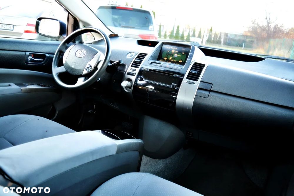 Toyota Prius 1.5 VVT-i Prestige - 5