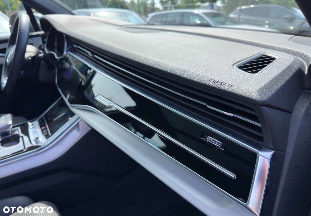 Audi Q7 - 19