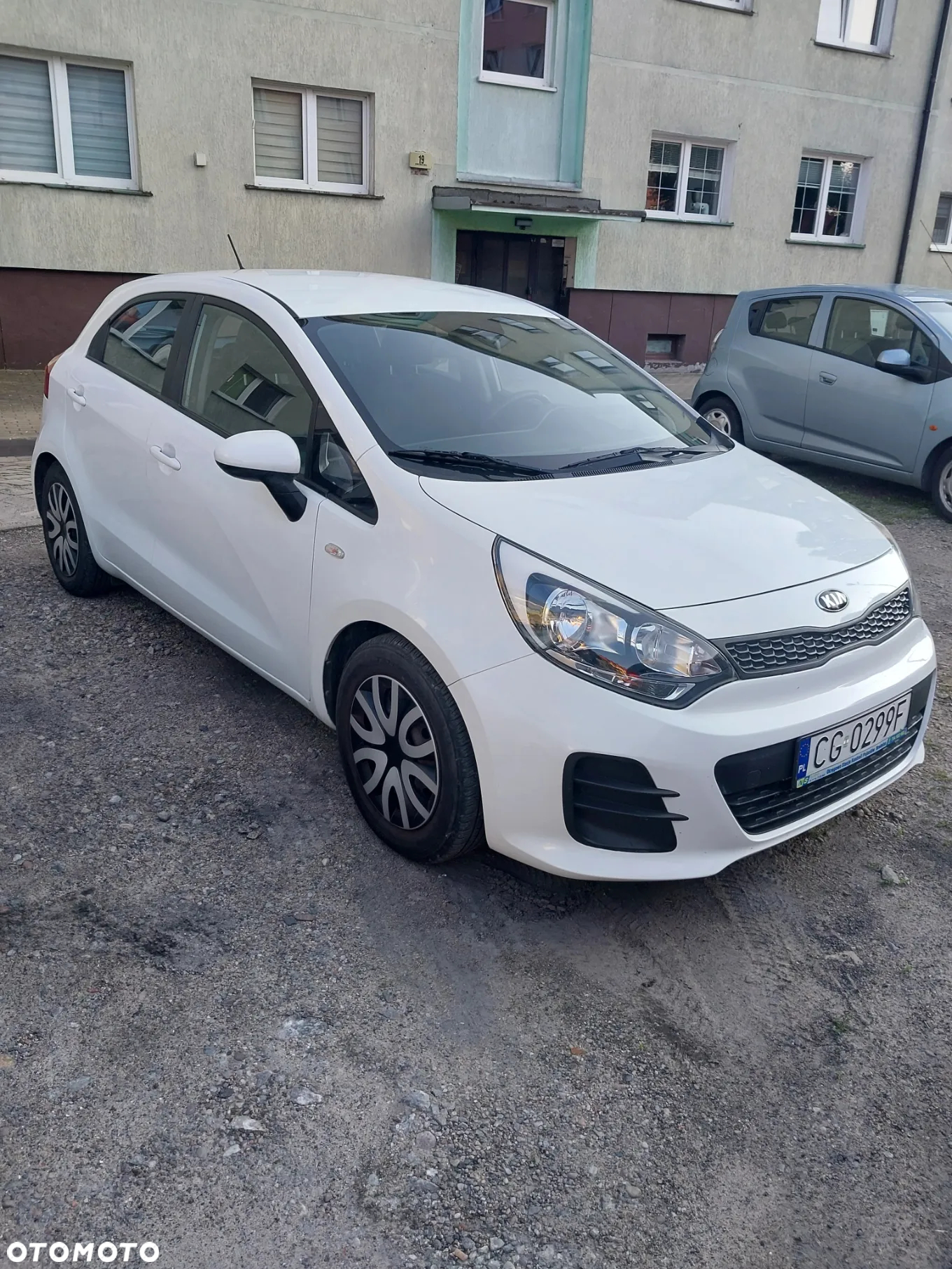 Kia Rio - 2