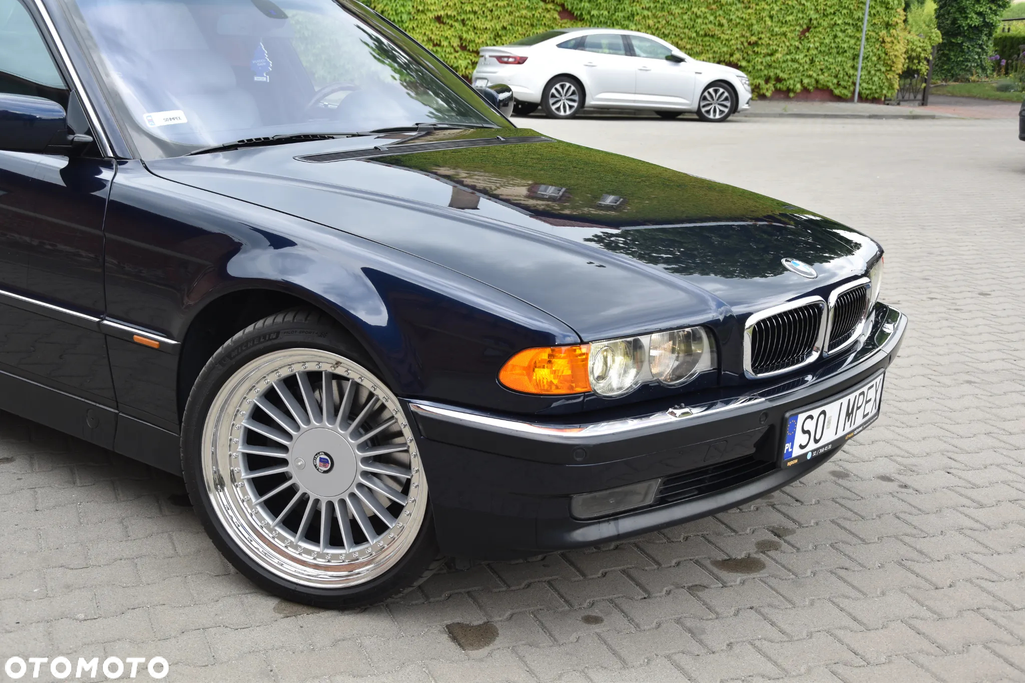 BMW Seria 7 750iL - 16