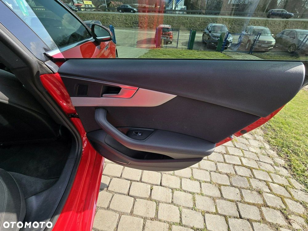 Audi A5 Sportback 40 TDI quattro S tronic S line - 25