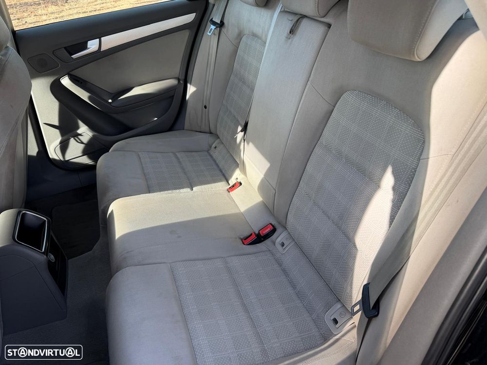 Audi A4 2.0 TDI S Edition Business Line Plus - 15