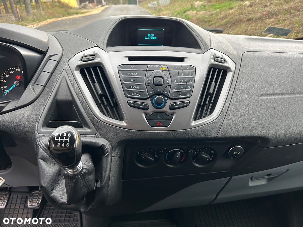 Ford Transit Custom - 14