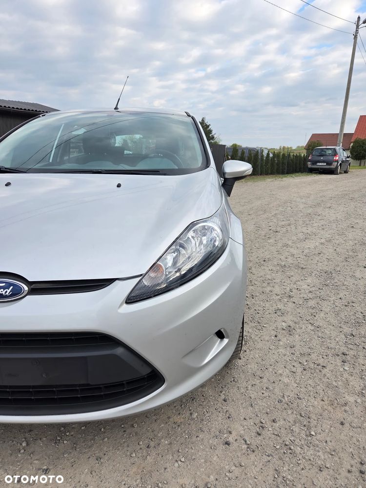 Ford Fiesta 1.25 Trend EU5 - 16