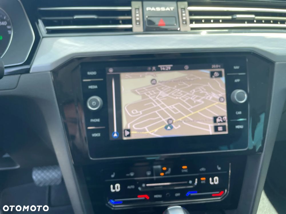 Volkswagen Passat 1.5 TSI EVO Business DSG - 14