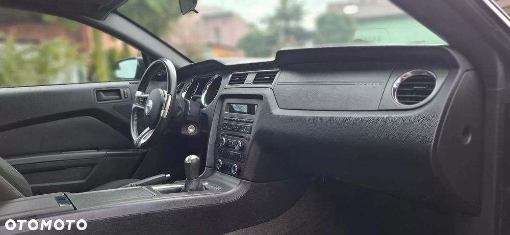 Ford Mustang 3.7 V6 - 30