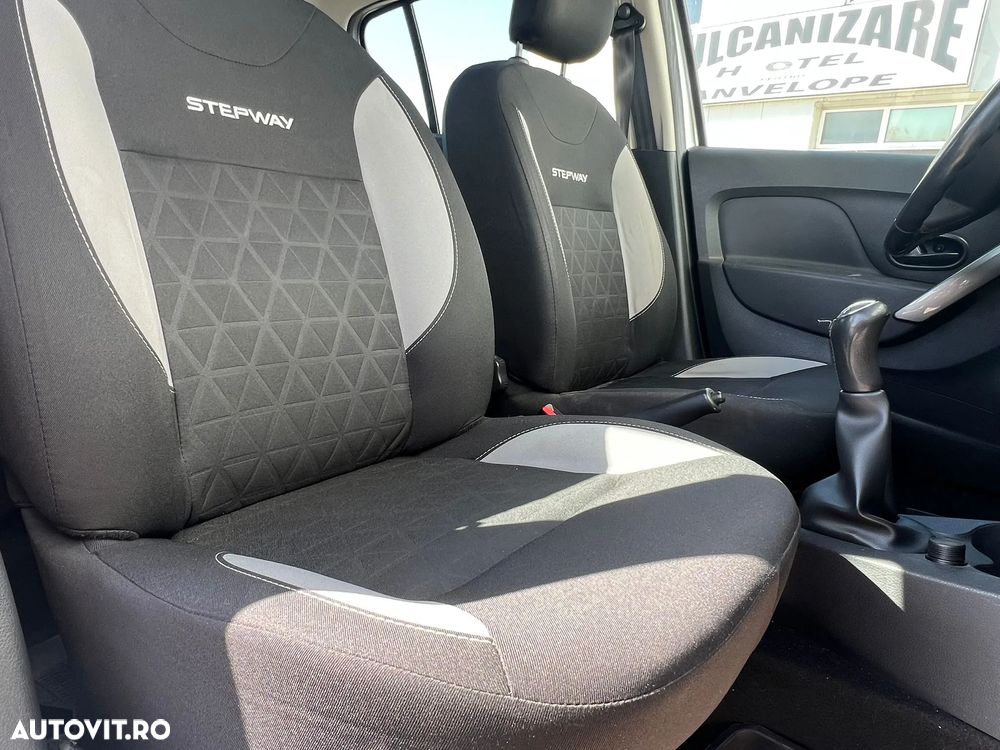 Dacia Sandero Stepway 0.9 TCe - 23