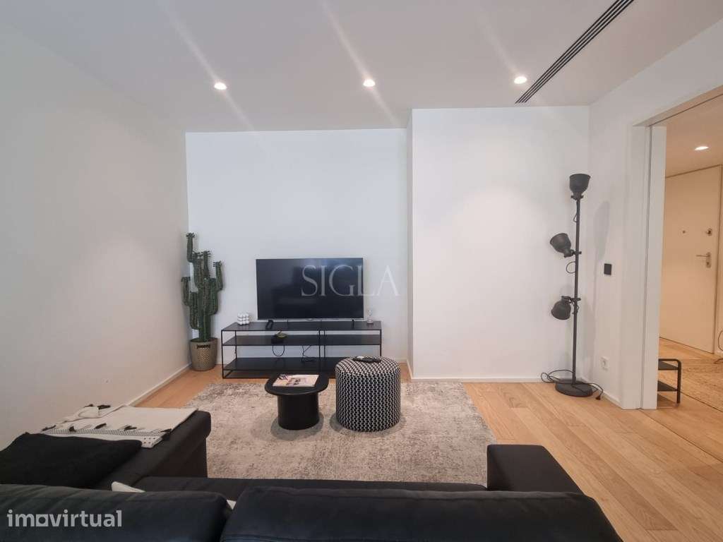T2 em Primeira Linha de Mar - Grande imagem: 4/15
