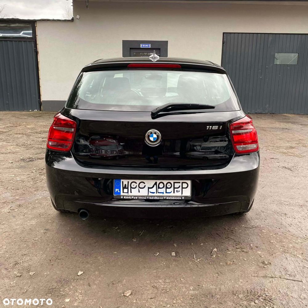 BMW Seria 1 116i Sport Line - 6