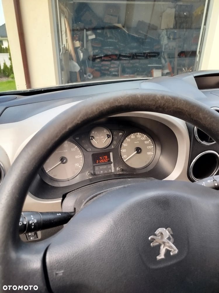 Peugeot Partner 1.6 HDi Active - 12
